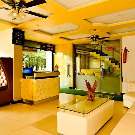 Townhouse Mk Hotel Chikmagalur Ngoại thất bức ảnh